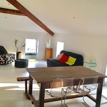 Grand appartement style loft bord de mer Propriano  Buitenkant foto