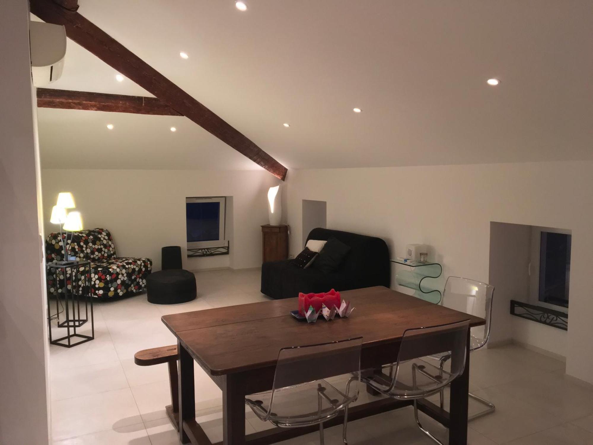 Grand appartement style loft bord de mer Propriano  Buitenkant foto