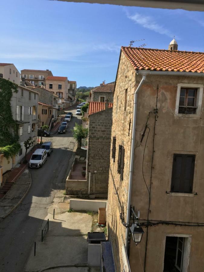 Grand appartement style loft bord de mer Propriano  Buitenkant foto